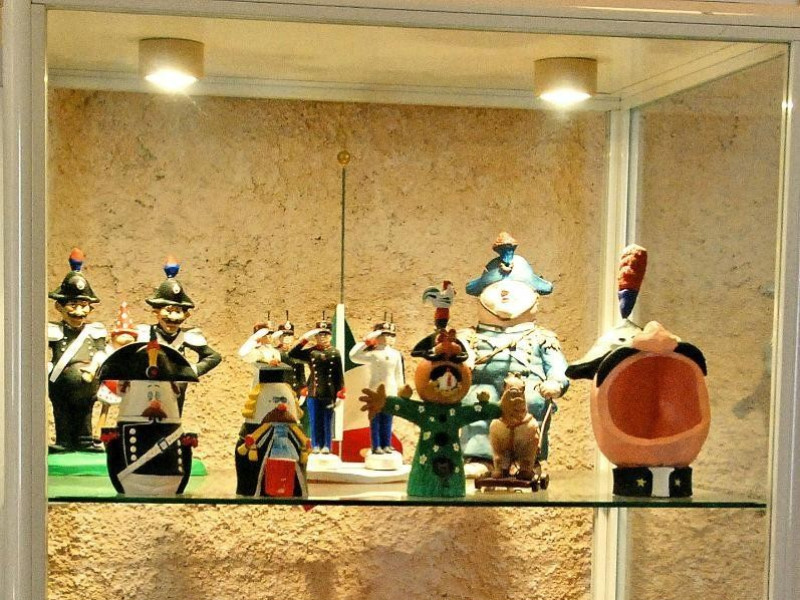 Rutigliano, Museo Fischietto in terracotta "D. Divella" Rutigliano, Museo Fischietto in terracotta "D. Divella"