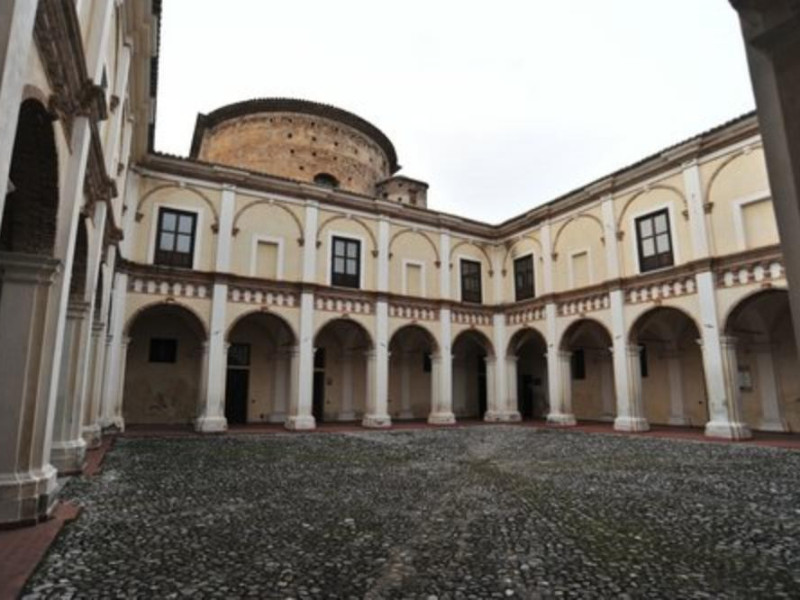Immagine descrittiva - Immagine descrittiva -