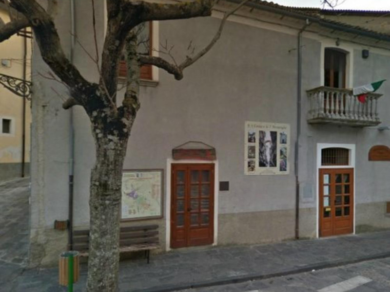 Immagine descrittiva - Immagine descrittiva -