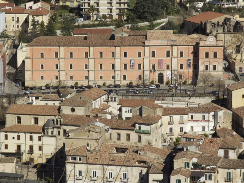 Immagine descrittiva -  Immagine descrittiva -
