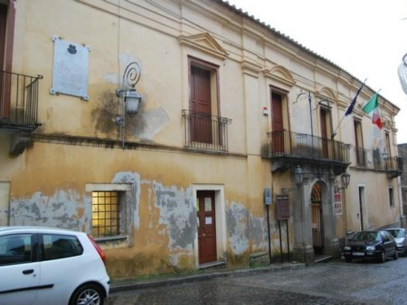 Immagine descrittiva - Immagine descrittiva -
