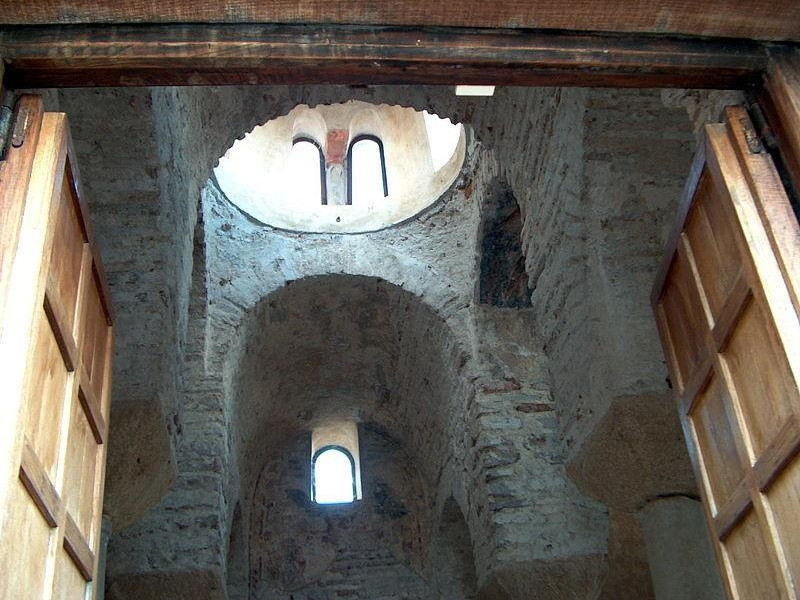 Immagine descrittiva - CC BY Di Salvatore Migliari - Cattolica di Stilo Interno, CC BY 3.0, https://commons.wikimedia.org/w/index.php?curid=28720661 Immagine descrittiva - CC BY Di Salvatore Migliari - Cattolica di Stilo Interno, CC BY 3.0, https://commons.wikimedia.org/w/index.php?curid=28720661
