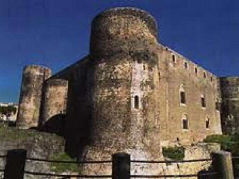 Castello_Ursino Castello_Ursino
