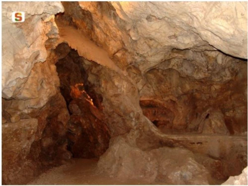 Grotta di San Michele Grotta di San Michele