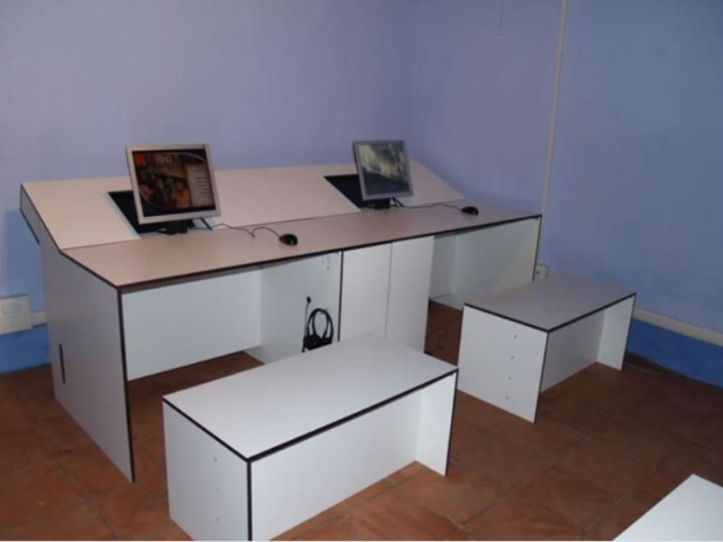 postazioni multimediali postazioni multimediali