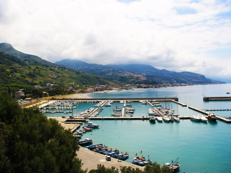Immagine descrittiva - Immagine descrittiva -