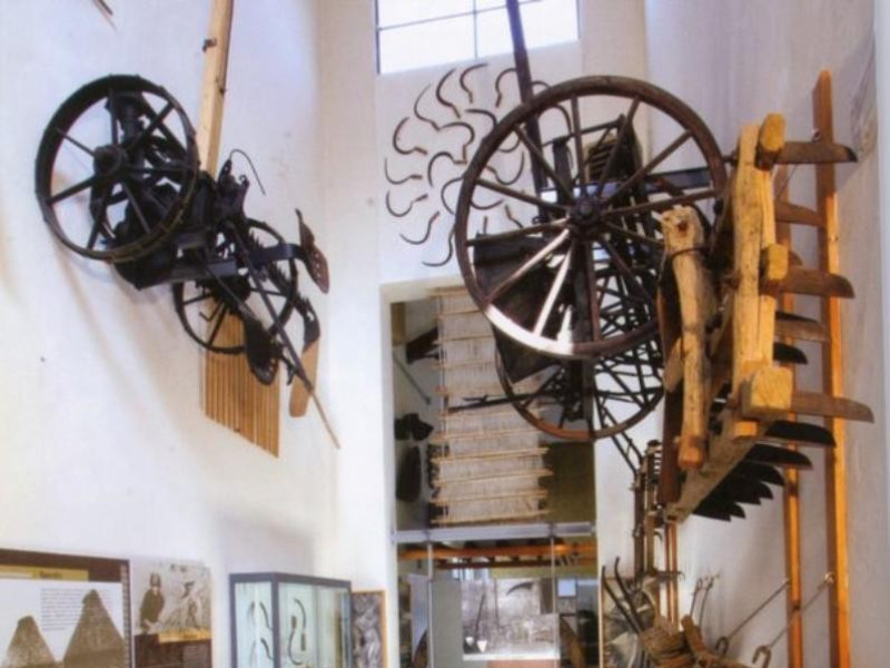 Santarcangelo di Romagna, MET - Museo degli Usi e Costumi della Gente di Romagna Santarcangelo di Romagna, MET - Museo degli Usi e Costumi della Gente di Romagna