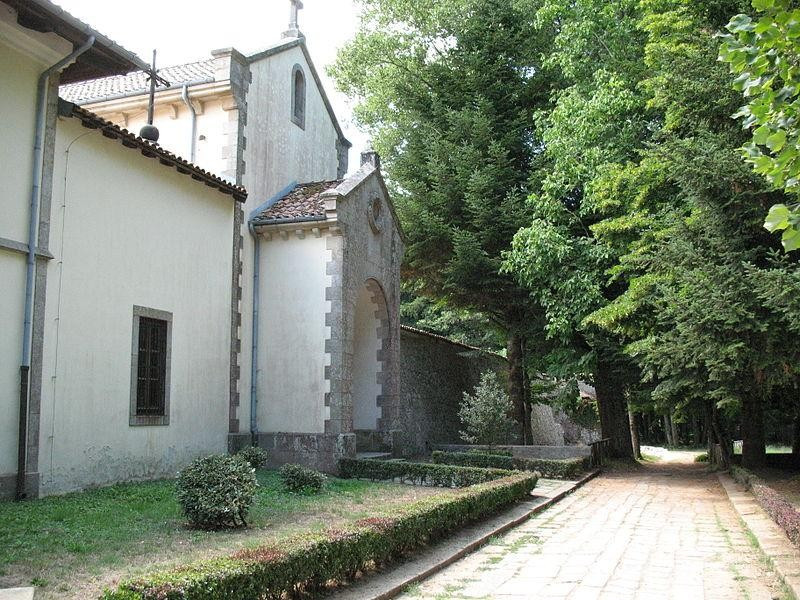 Immagine descrittiva - BY https://commons.wikimedia.org/wiki/Category:Certosa_di_Serra_San_Bruno?uselang=it#/media/File:Certosa_Serra_San_Bruno_-_Mura01.jpg Immagine descrittiva - BY https://commons.wikimedia.org/wiki/Category:Certosa_di_Serra_San_Bruno?uselang=it#/media/File:Certosa_Serra_San_Bruno_-_Mura01.jpg