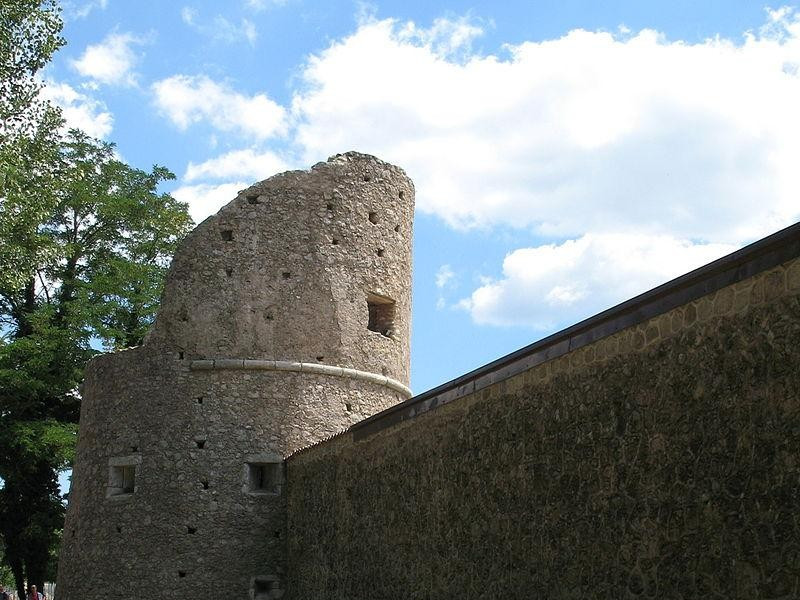 Immagine descrittiva - https://commons.wikimedia.org/wiki/Category:Certosa_di_Serra_San_Bruno?uselang=it#/media/File:Certosa_Serra_San_Bruno_-_Mura03.jpg Immagine descrittiva - https://commons.wikimedia.org/wiki/Category:Certosa_di_Serra_San_Bruno?uselang=it#/media/File:Certosa_Serra_San_Bruno_-_Mura03.jpg