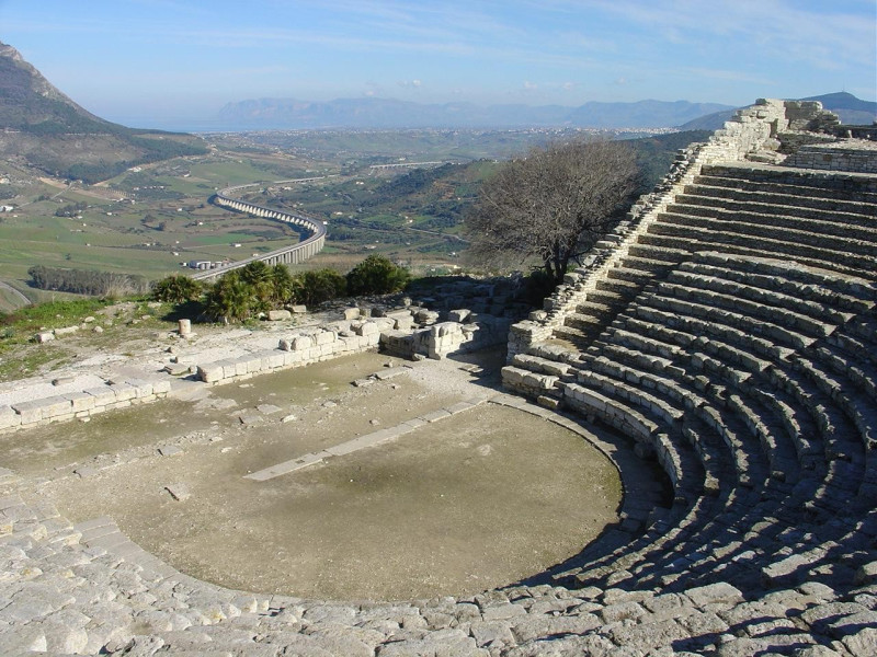 Teatro di Segesta Teatro di Segesta
