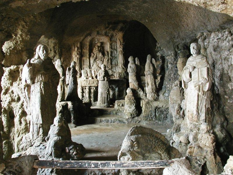 Immagine descrittiva - CC BY-SA CC BY-SA 3.0, https://commons.wikimedia.org/w/index.php?curid=673248 Immagine descrittiva - CC BY-SA CC BY-SA 3.0, https://commons.wikimedia.org/w/index.php?curid=673248