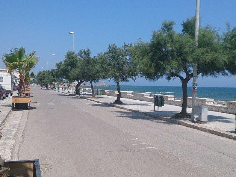 Marina di Casalabate: lungomare