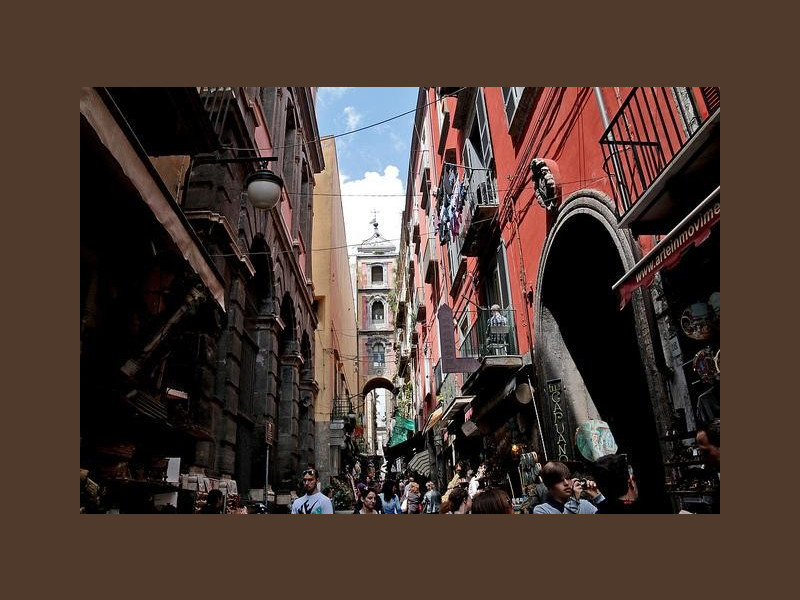 Via S. Gregorio Armeno Via S. Gregorio Armeno