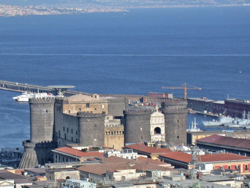 Maschio Angioino - Castel Nuovo Maschio Angioino - Castel Nuovo