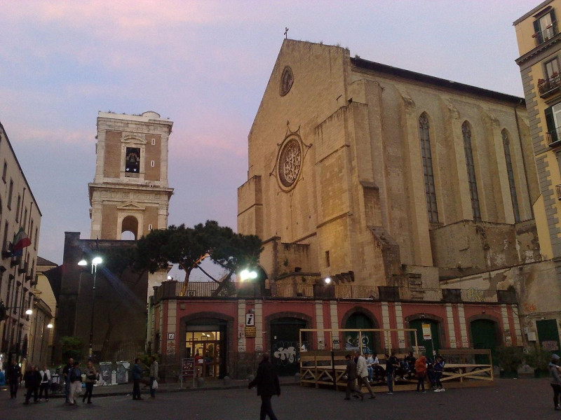 Basilica di Santa Chiara  Basilica di Santa Chiara