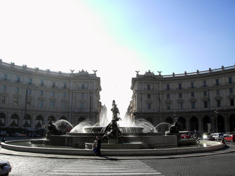 Piazza della Repubblica Piazza della Repubblica