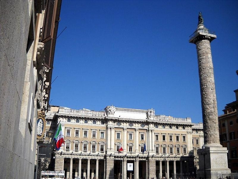 Piazza Colonna