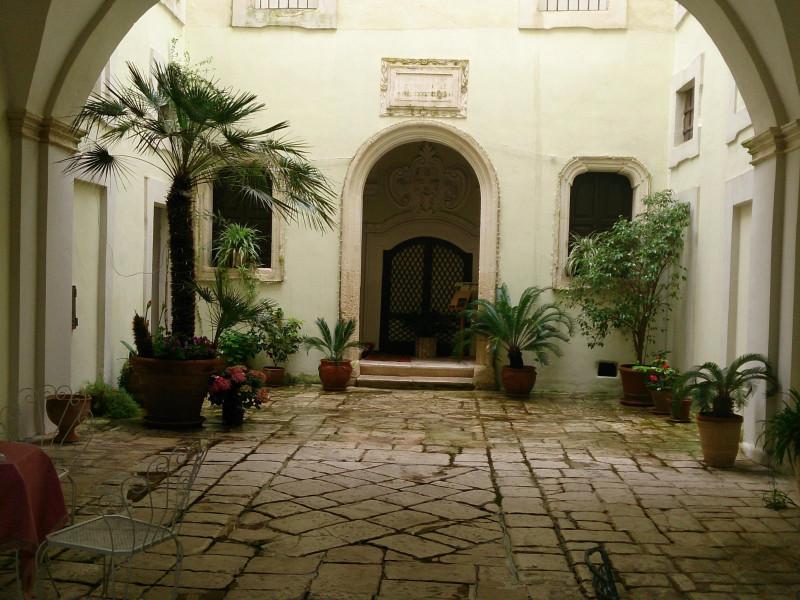 Palazzo De Castro Palazzo De Castro