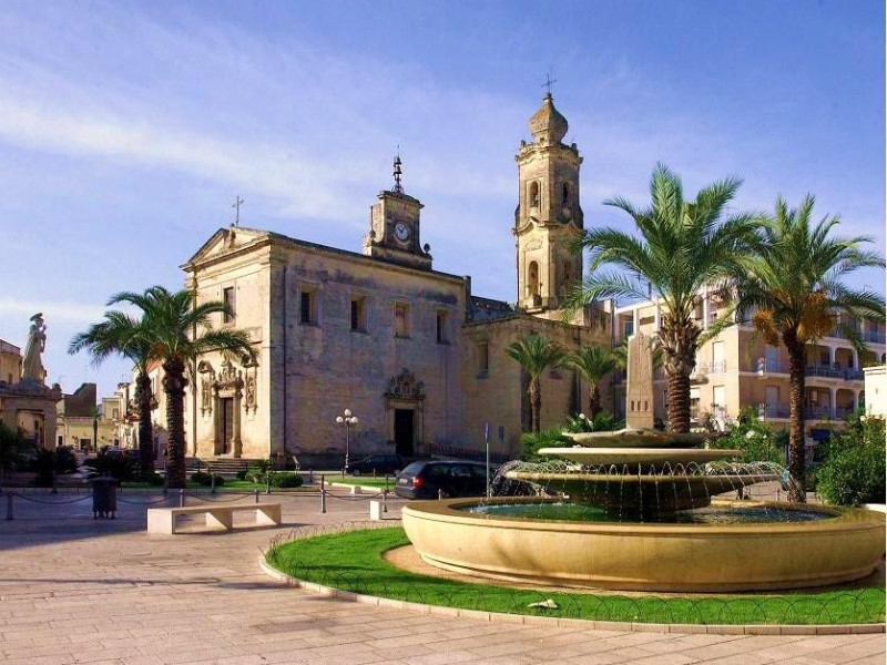 Piazza Castromediano Piazza Castromediano