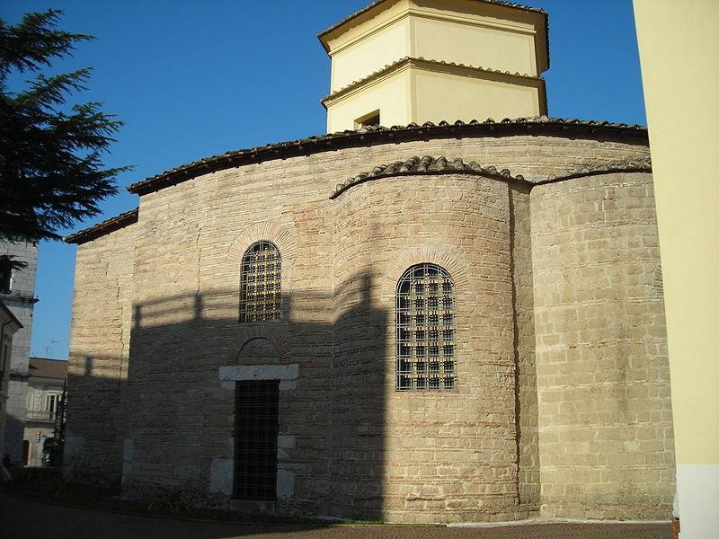 Chiesa di Santa Sofia Chiesa di Santa Sofia