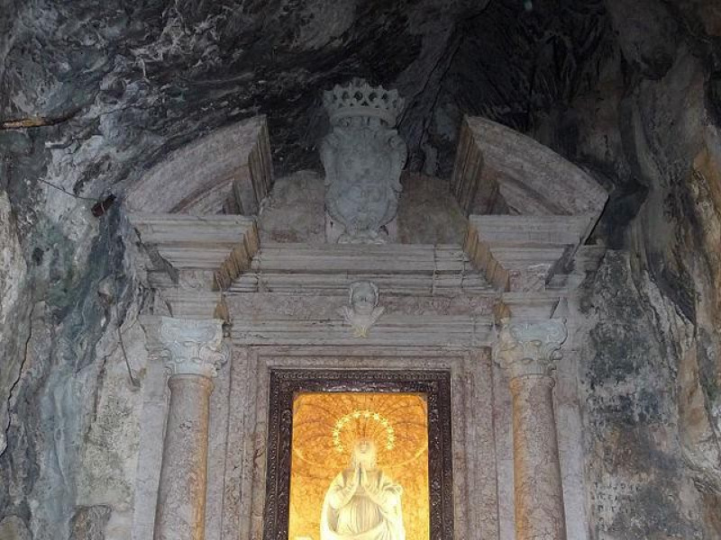 Immagine descrittiva - CC BY-SA Di Nessun autore leggibile automaticamente. Marcuscalabresus presunto (secondo quanto affermano i diritti d'autore). - Nessuna fonte leggibile automaticamente. Presunta opera propria (secondo quanto affermano i diritti d'autore)., CC BY-SA 3.0, https://commons.wikimedia.org/w/index.php?curid=1138264