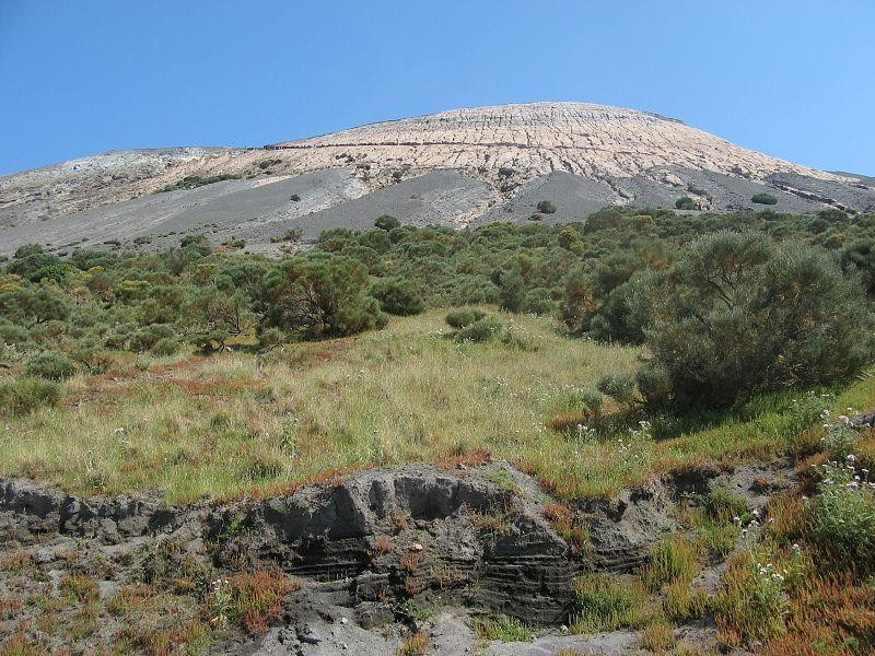 Riserva Naturale Orientata Isola di Vulcano Riserva Naturale Orientata Isola di Vulcano