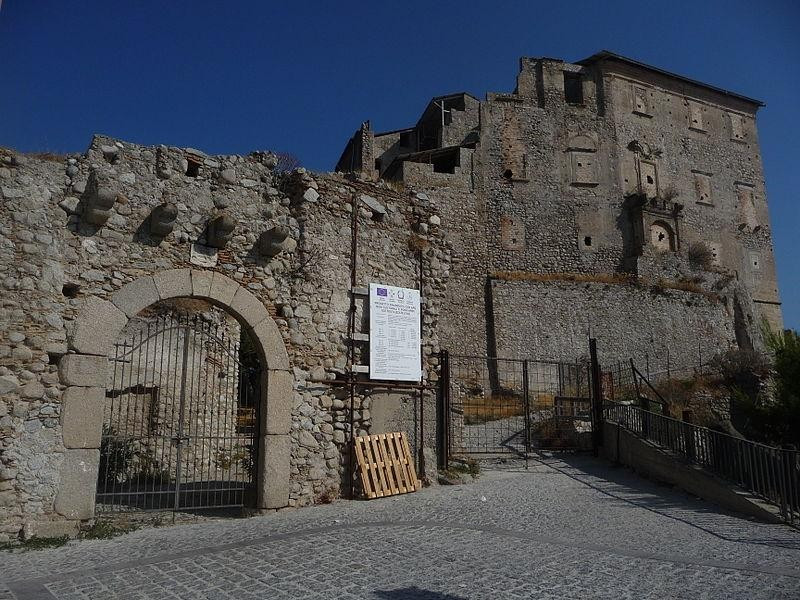 Castello dei Carafa Castello dei Carafa