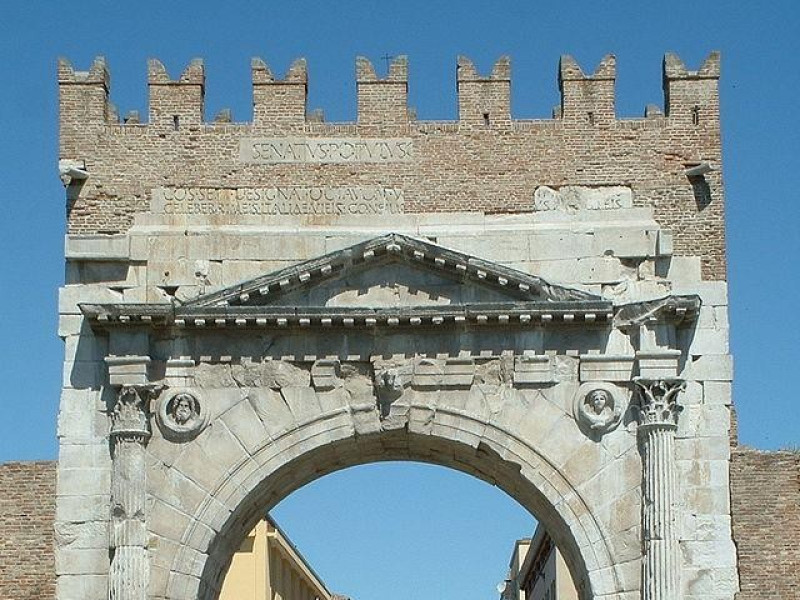 Arco d'Augusto Arco d'Augusto
