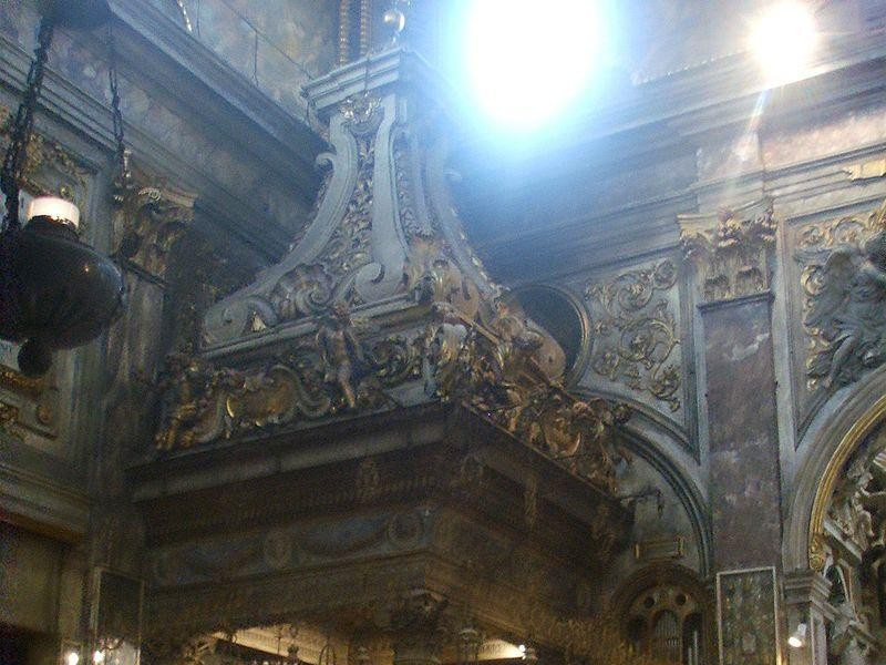 Basilica della Santissima Annunziata: altare dell'annunciazione