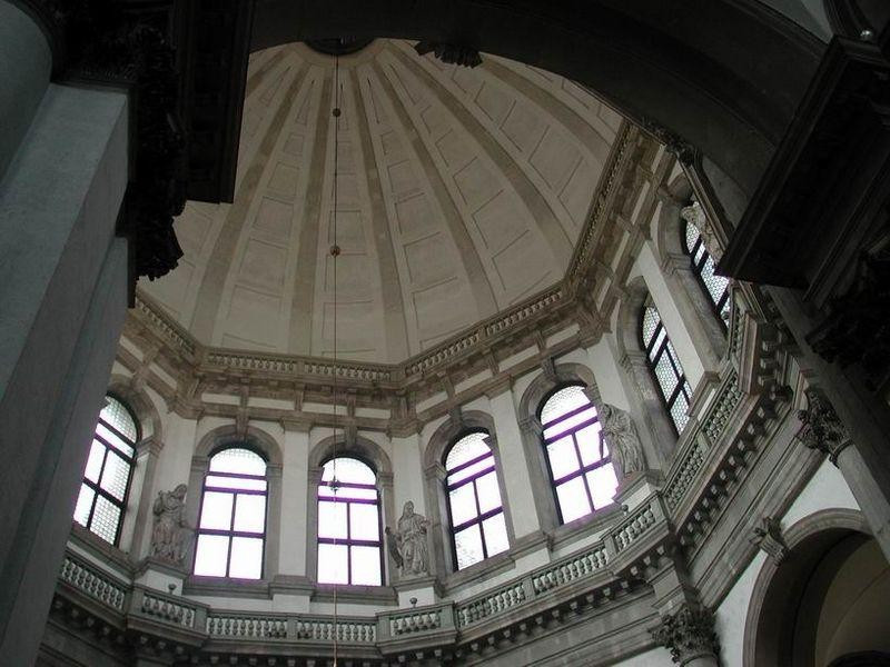 Basilica di Santa Maria della Salute Basilica di Santa Maria della Salute