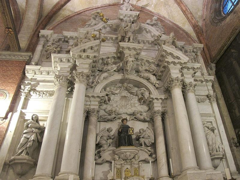 Basilica di Santa Maria Gloriosa dei Frari: altatre di S. Antonio (Longhena) Basilica di Santa Maria Gloriosa dei Frari: altatre di S. Antonio (Longhena)