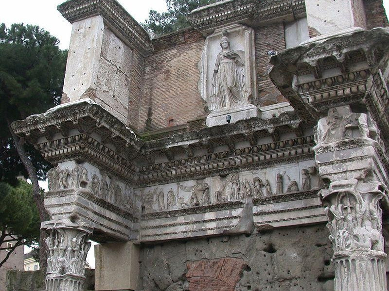 Fori Imperiali: foro di nerva Fori Imperiali: foro di nerva