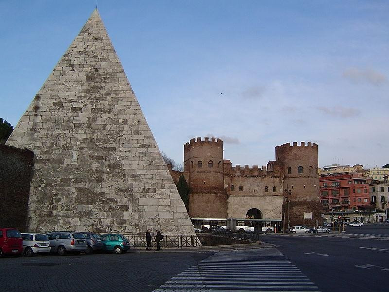 Testaccio: piramide e porta san paolo