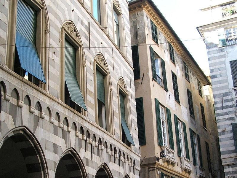 Immagine descrittiva - https://commons.wikimedia.org/wiki/User:Twice25