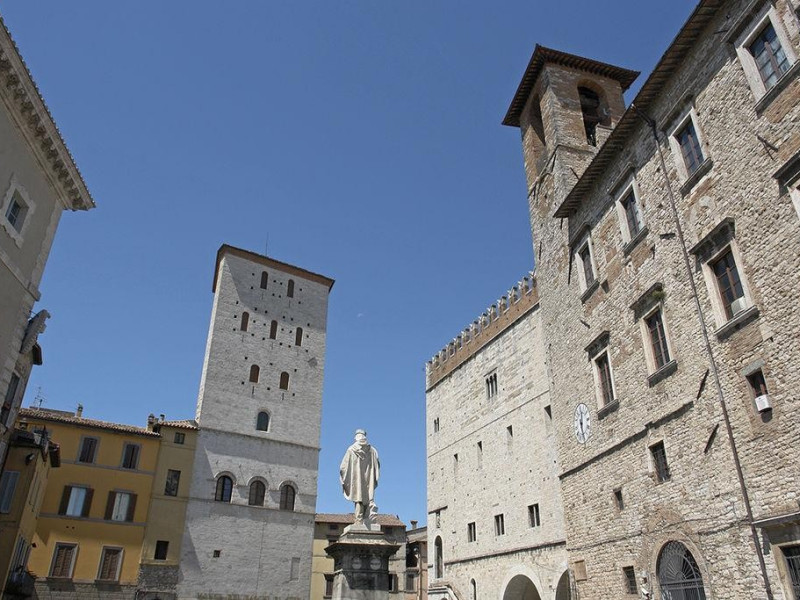 Immagine descrittiva - https://commons.wikimedia.org/wiki/User:Hpschaefer Immagine descrittiva - https://commons.wikimedia.org/wiki/User:Hpschaefer