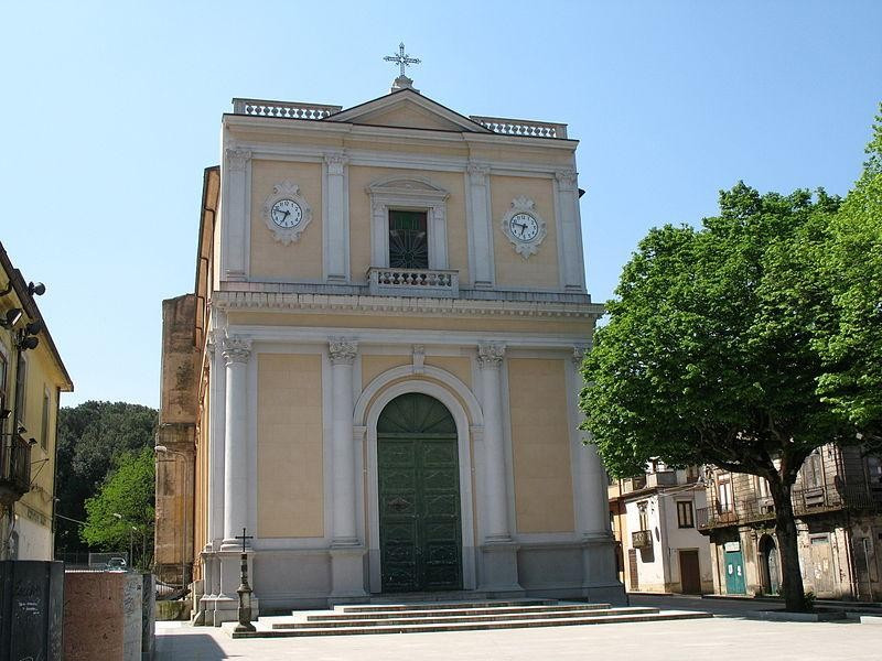 Immagine descrittiva - https://commons.wikimedia.org/wiki/User:GJo Immagine descrittiva - https://commons.wikimedia.org/wiki/User:GJo