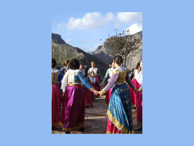 Immagine descrittiva - http://www.prolococivita.it/arte-cultura-civita.html Immagine descrittiva - http://www.prolococivita.it/arte-cultura-civita.html