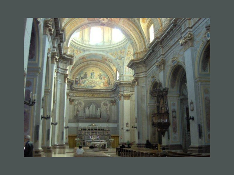 Immagine descrittiva - https://commons.wikimedia.org/wiki/User:Threecharlie Immagine descrittiva - https://commons.wikimedia.org/wiki/User:Threecharlie
