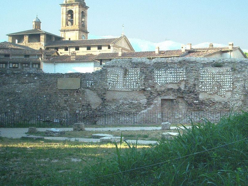 Immagine descrittiva - https://commons.wikimedia.org/wiki/User:Demuro Immagine descrittiva - https://commons.wikimedia.org/wiki/User:Demuro