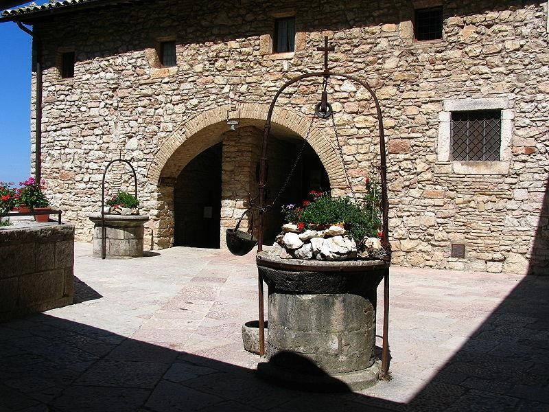 Immagine descrittiva - https://commons.wikimedia.org/wiki/User:Mac9 Immagine descrittiva - https://commons.wikimedia.org/wiki/User:Mac9