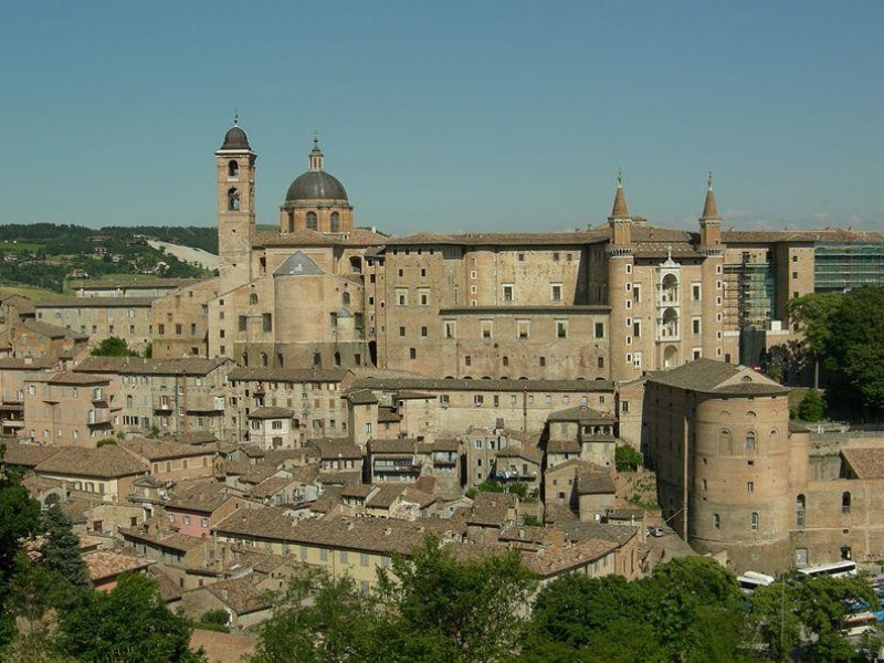 Immagine descrittiva - https://commons.wikimedia.org/wiki/User:Clouzzo Immagine descrittiva - https://commons.wikimedia.org/wiki/User:Clouzzo