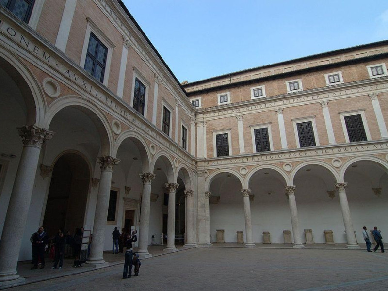 Cortile Cortile