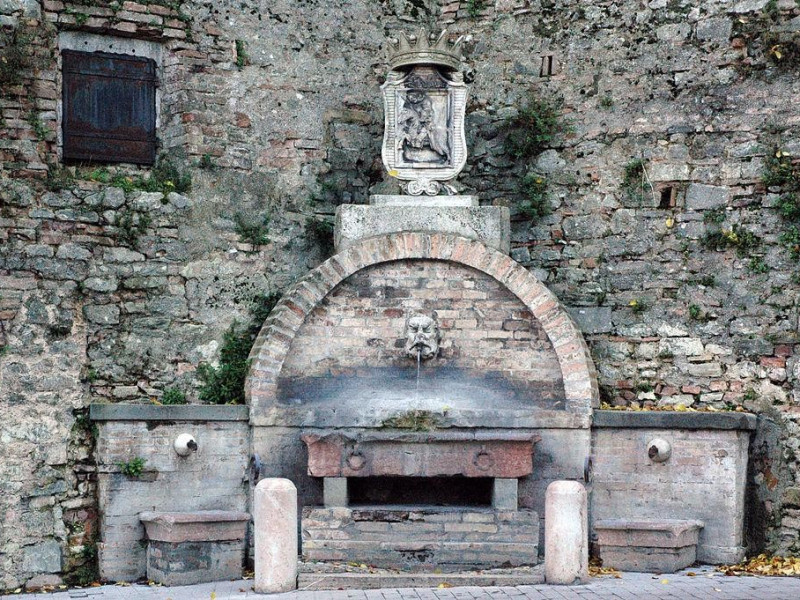 Immagine descrittiva - https://commons.wikimedia.org/wiki/User:Silvio%20sorcini Immagine descrittiva - https://commons.wikimedia.org/wiki/User:Silvio%20sorcini