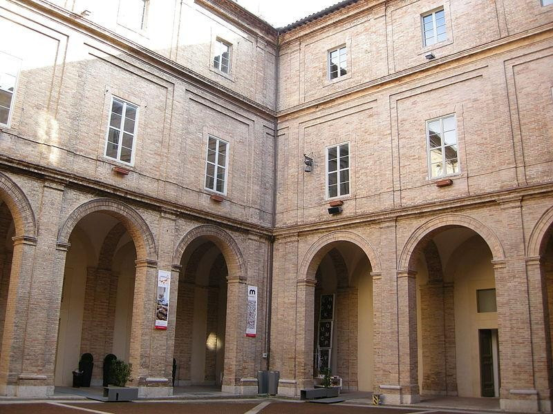 Immagine descrittiva - https://commons.wikimedia.org/wiki/User:Sailko Immagine descrittiva - https://commons.wikimedia.org/wiki/User:Sailko