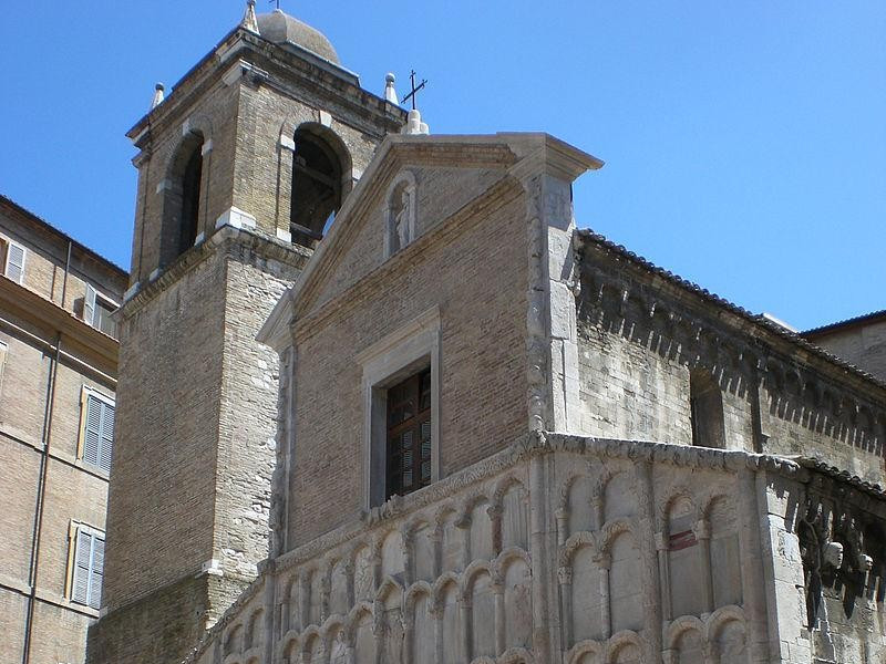 Immagine descrittiva - https://commons.wikimedia.org/wiki/User:Parsifall Immagine descrittiva - https://commons.wikimedia.org/wiki/User:Parsifall