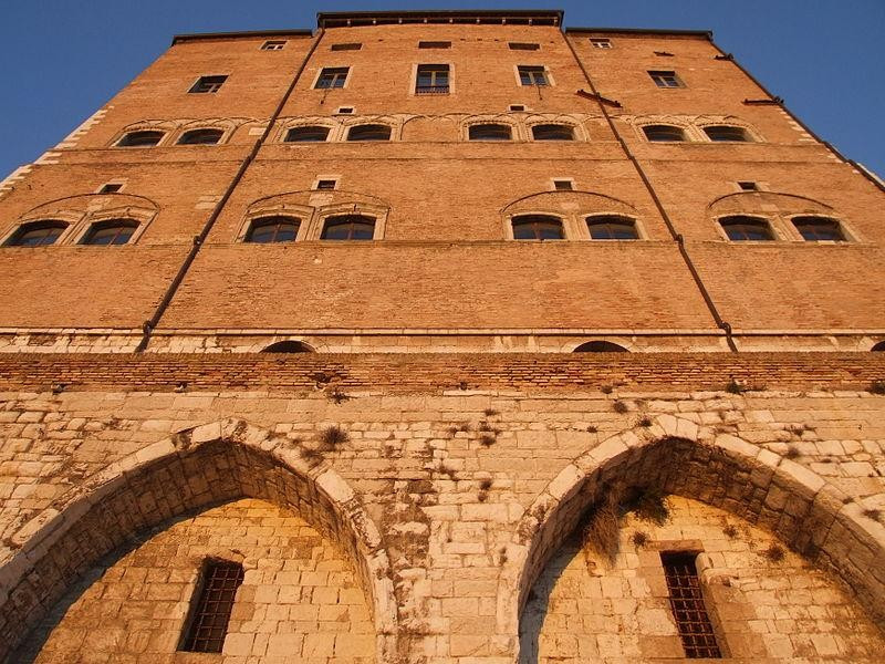 Immagine descrittiva - https://commons.wikimedia.org/wiki/User:Diego%20Baglieri Immagine descrittiva - https://commons.wikimedia.org/wiki/User:Diego%20Baglieri