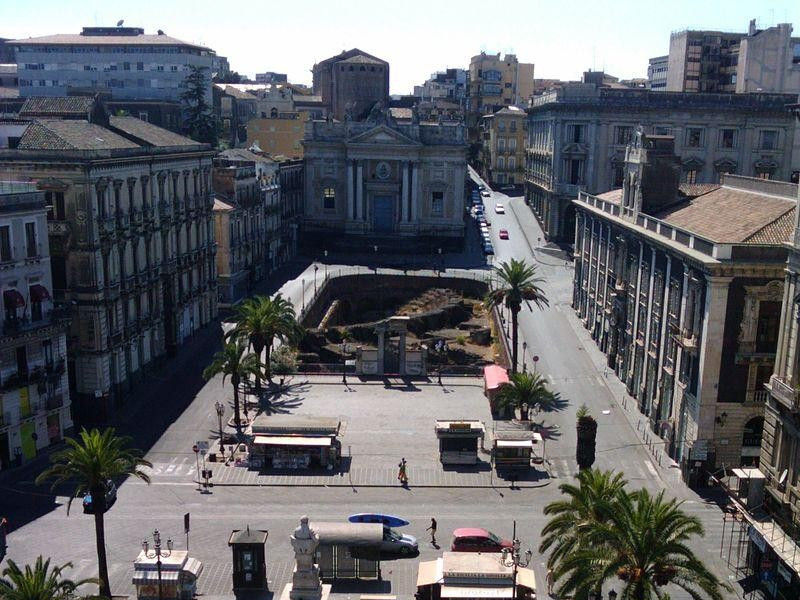 Immagine descrittiva - https://it.wikipedia.org/wiki/User:Martinwguy~itwiki