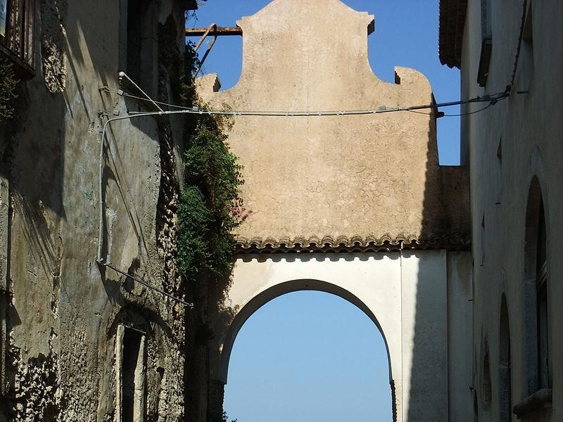 Immagine descrittiva - https://commons.wikimedia.org/wiki/User:Nikater Immagine descrittiva - https://commons.wikimedia.org/wiki/User:Nikater