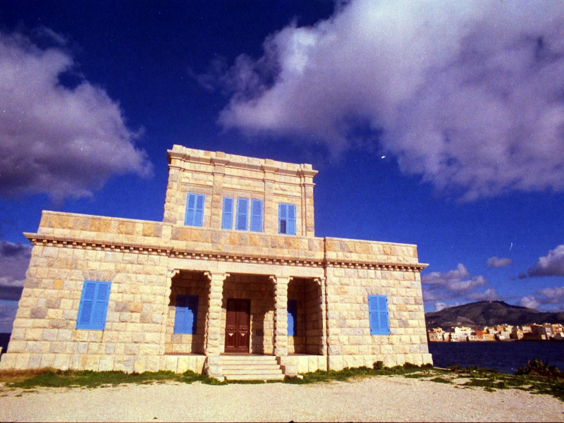 Immagine descrittiva - https://www.google.it/search?q=raggiera&hl=it&biw=1366&bih=622&site=imghp&source=lnms&tbm=isch&sa=X&sqi=2&ved=0CAYQ_AUoAWoVChMIkNCUzM32yAIVQx8PCh2b7Aj2#hl=it&tbm=isch&q=villino+nasi&imgrc=PiPaD4IEGN5_9M%3A Immagine descrittiva - https://www.google.it/search?q=raggiera&hl=it&biw=1366&bih=622&site=imghp&source=lnms&tbm=isch&sa=X&sqi=2&ved=0CAYQ_AUoAWoVChMIkNCUzM32yAIVQx8PCh2b7Aj2#hl=it&tbm=isch&q=villino+nasi&imgrc=PiPaD4IEGN5_9M%3A