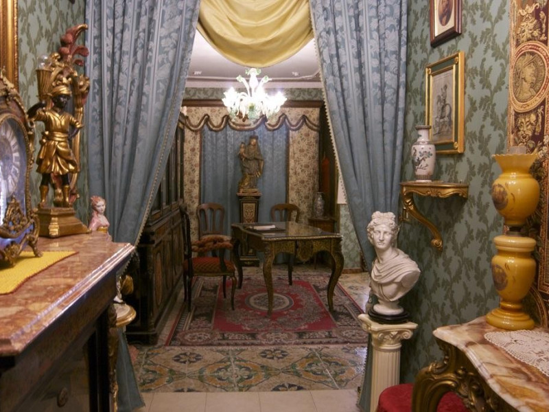 Immagine descrittiva - http://www.casamuseoappiano.it/images/Gallery/02.%20Studio.jpg